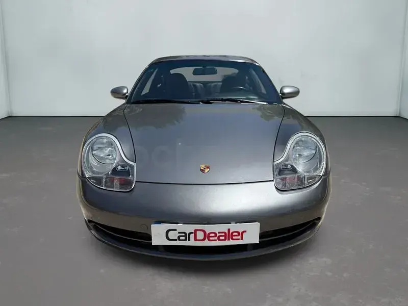 Usado Porsche 911 Carrera 4 320 CV (235 kW) 2000 Gris / plata Coupe