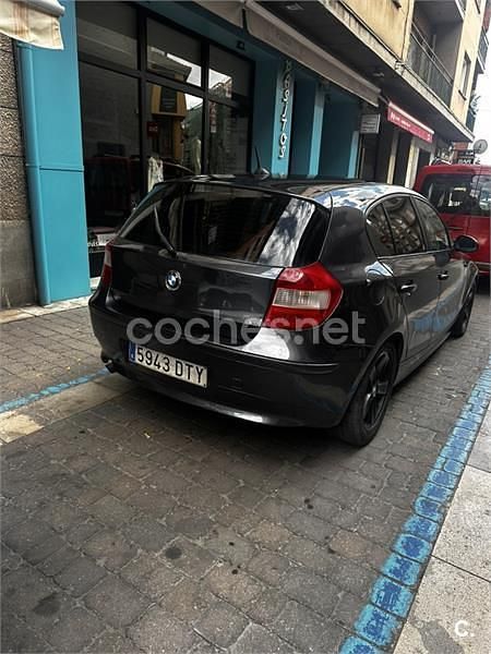 Usado BMW 116 115 CV (84 kW) 2005 Negro Utilitario