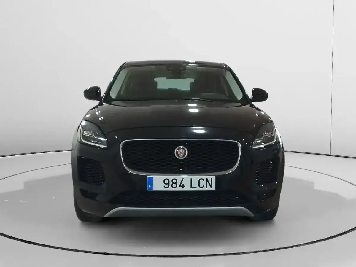 Usado Jaguar E-Pace 180 CV (132 kW) 2019 Negro SUV