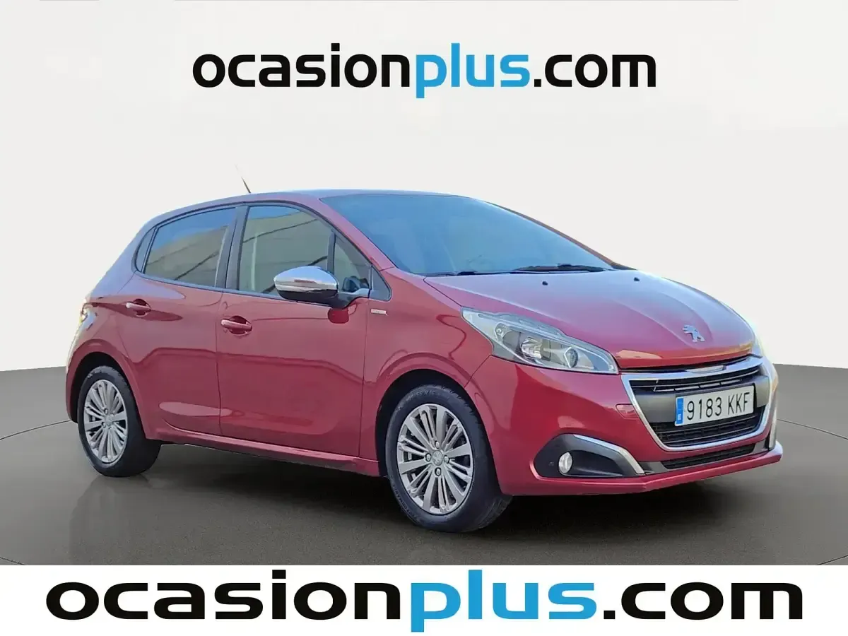 Usado Peugeot 208 Style 82 CV (60 kW) 2018 Rojo Utilitario