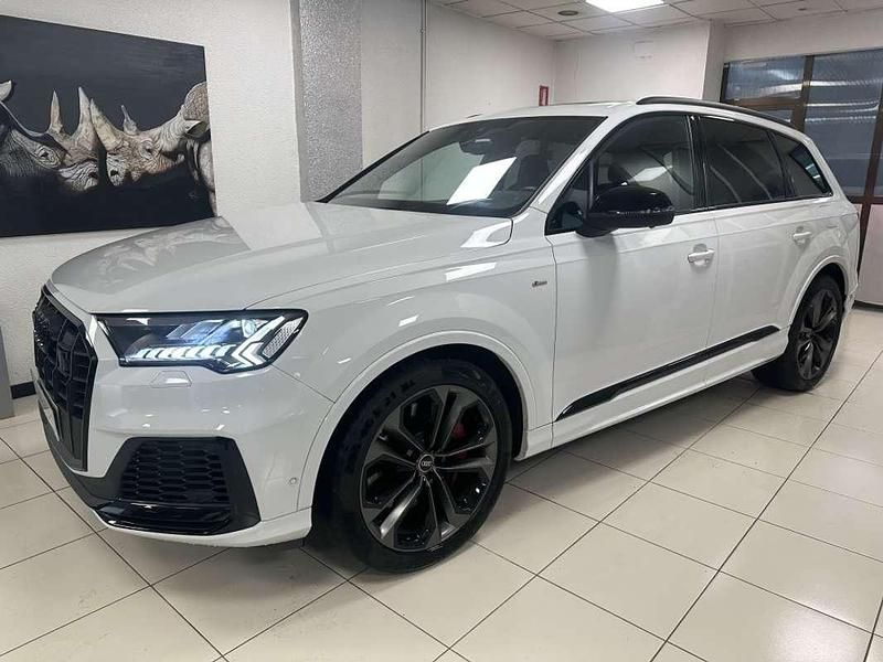 Usado Audi Q7 S-line plus 462 CV (339 kW) 2024 Blanco SUV