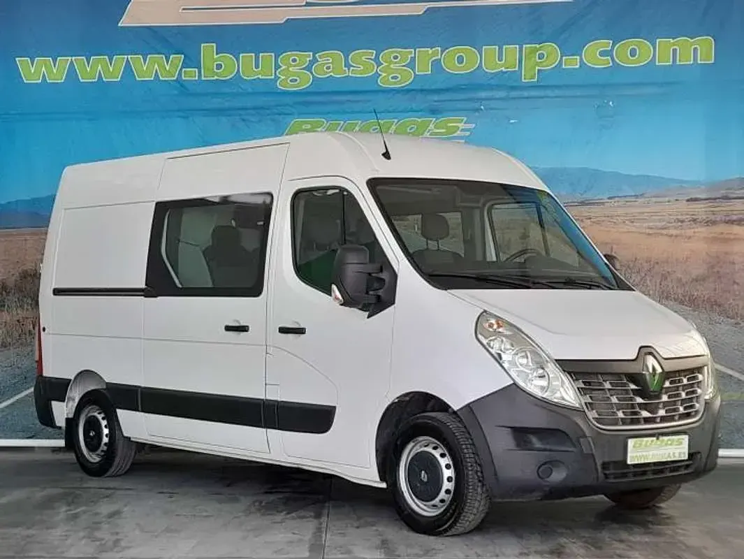 Usado Renault Master 131 CV (96 kW) 2019 Blanco Familiar