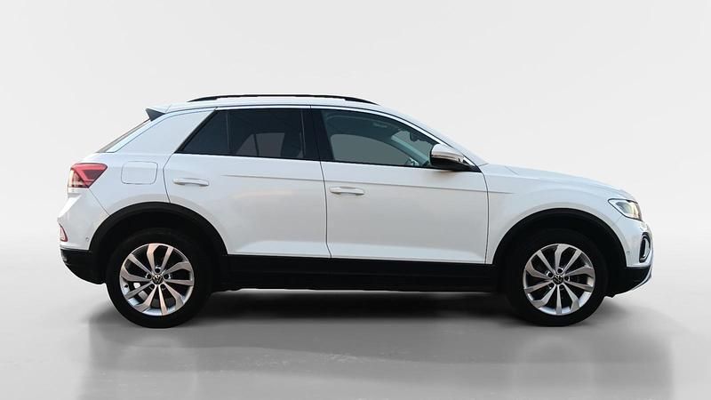 Usado VW T-Roc Life 115 CV (84 kW) 2023 Blanco SUV