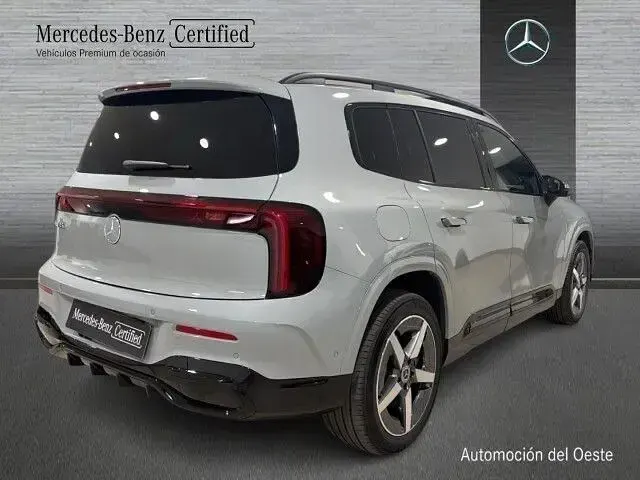 Usado Mercedes GLB250 200 kW (272 CV) 2026 Manufaktur gris alpino SUV