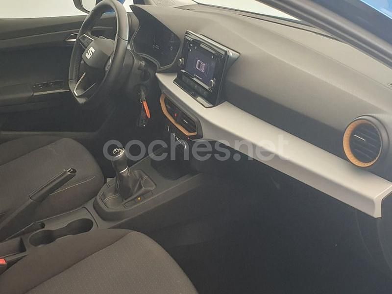 Usado Seat Ibiza Style 110 CV (80 kW) 2023 Azul Berlina