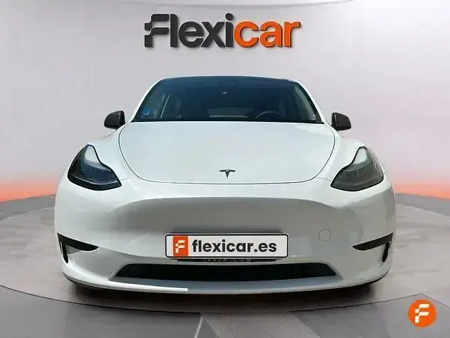 Käytetty Tesla Model 3 Standard Range 219 kW (299 HP) 2022 Valkoinen Sedan