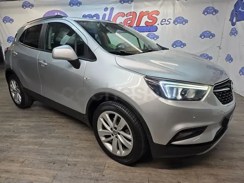 Usado Opel Mokka X 140 CV (102 kW) 2019 Gris / plata SUV
