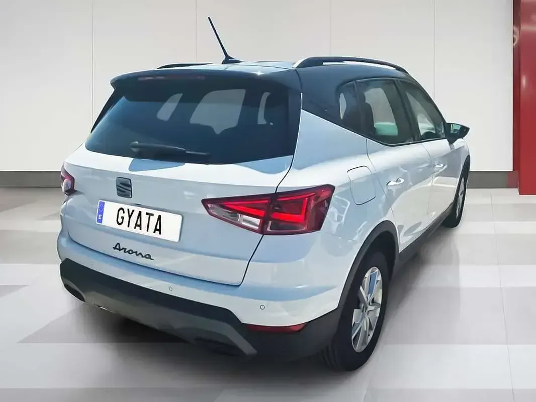 Usado Seat Arona Style 116 CV (85 kW) 2026 Blanco SUV