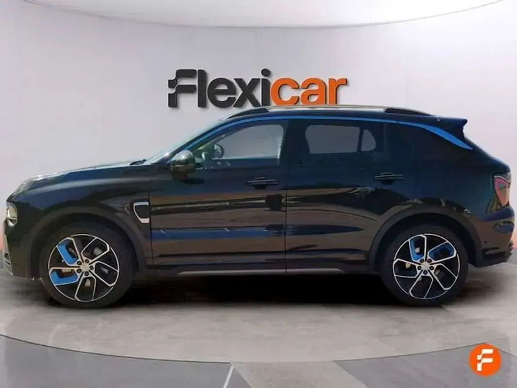 Usado Lynk & Co 01 261 CV (191 kW) 2023 Negro SUV