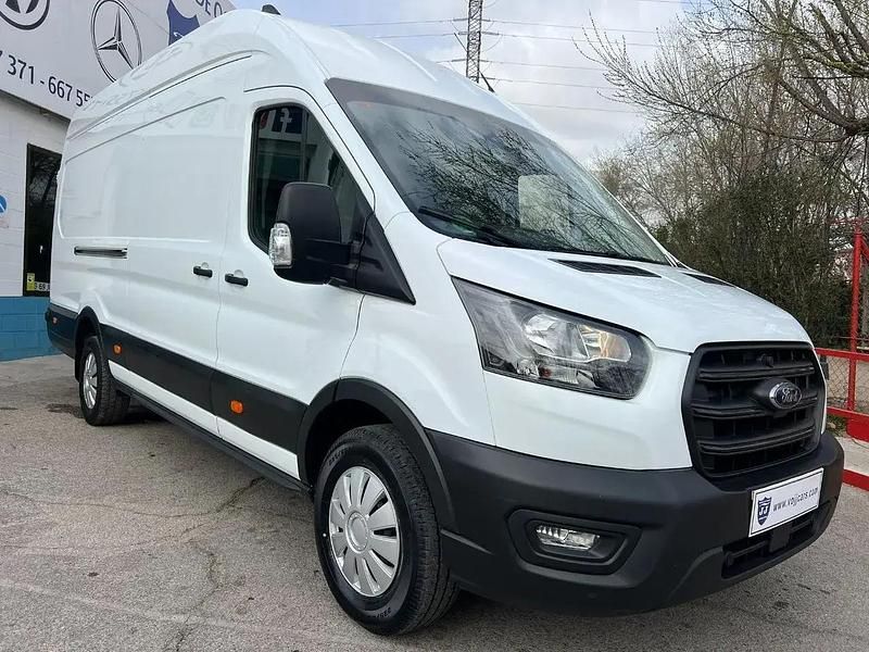 Usado Ford Transit Trend 130 CV (95 kW) 2023 Blanco Van