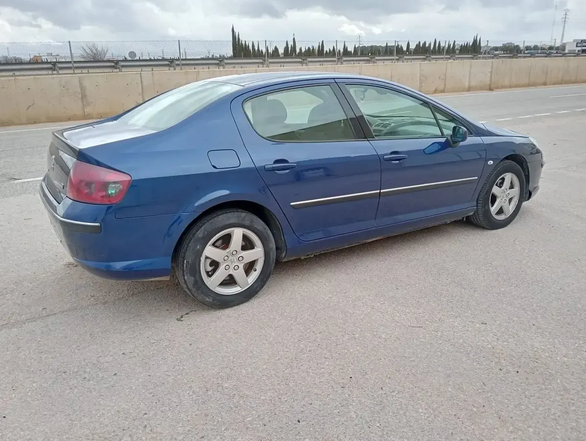 Usado Peugeot 407 Sport 136 CV (100 kW) 2006 Azul Berlina