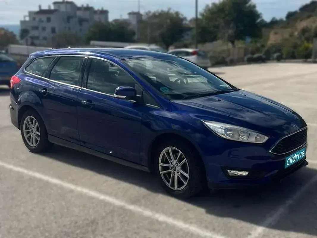 Używany Ford Focus Trend+ 125 KM (91 kW) 2017 Niebieski Kombi