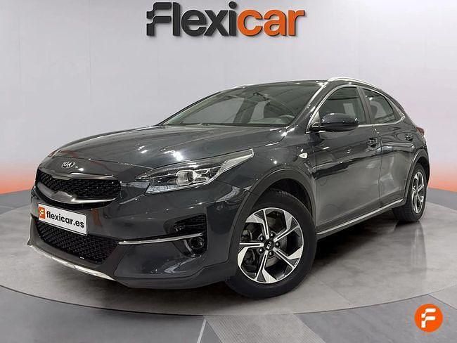 Usado Kia XCeed 120 CV (88 kW) 2021 Gris SUV
