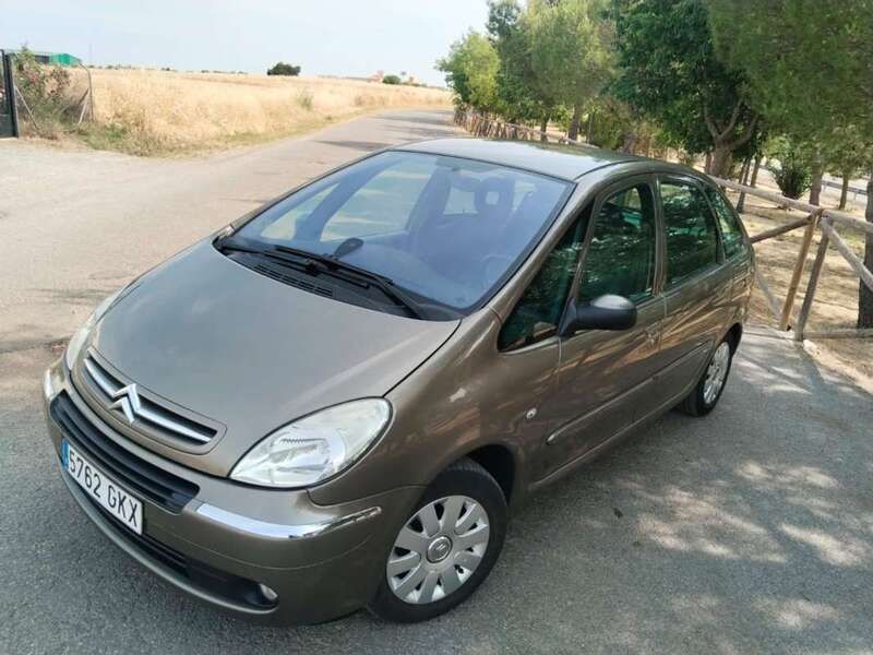 Marrón Usado 2009 Citroën Xsara Picasso Exclusive Monovolumen | 4900 € (Un poco caro) - Imagen 1/4