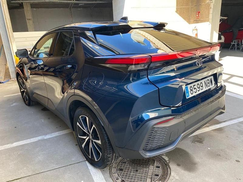 Usado Toyota C-HR Advance 140 CV (102 kW) 2025 Azul SUV