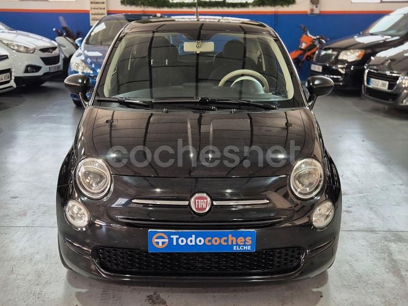 Usado Fiat 500 70 CV (51 kW) 2022 Negro Berlina