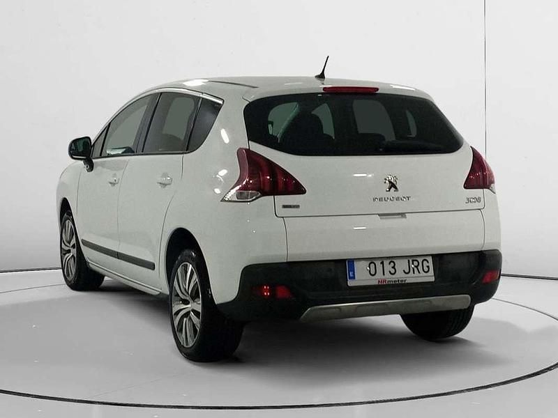 Usado Peugeot 3008 Style 132 CV (97 kW) 2016 Blanco SUV