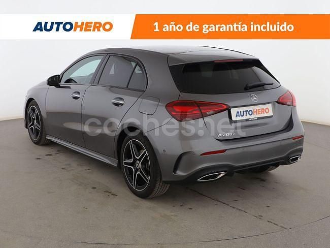 Usado Mercedes A200 AMG line 150 CV (110 kW) 2023 Gris Berlina