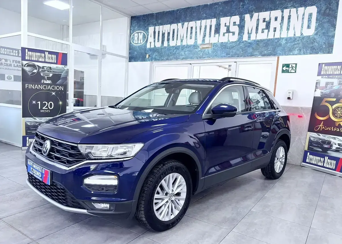 Usado VW T-Roc Advance 115 CV (84 kW) 2020 Azul SUV