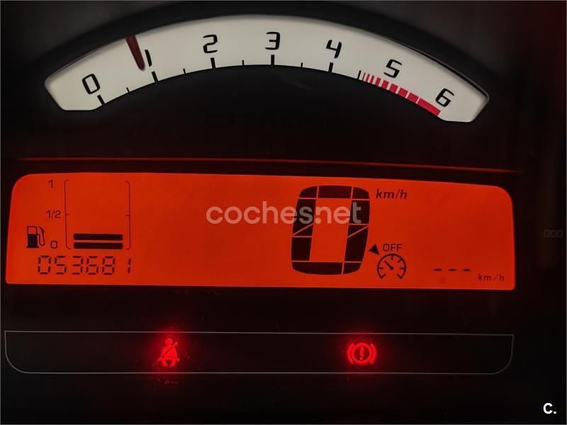 Usado Citroën C3 70 CV (51 kW) 2008 Gris / plata Berlina