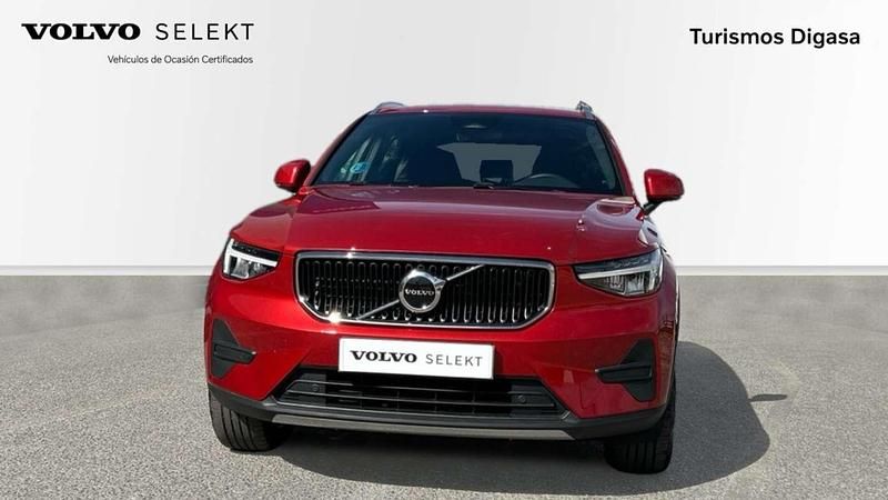 Usado Volvo XC40 Core 163 CV (119 kW) 2024 Rojo SUV