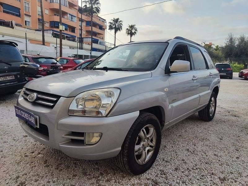 Usado Kia Sportage 175 CV (128 kW) 2007 Gris / plata SUV