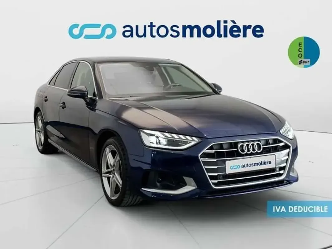 Usado Audi A4 Advanced 163 CV (119 kW) 2023 Azul Berlina
