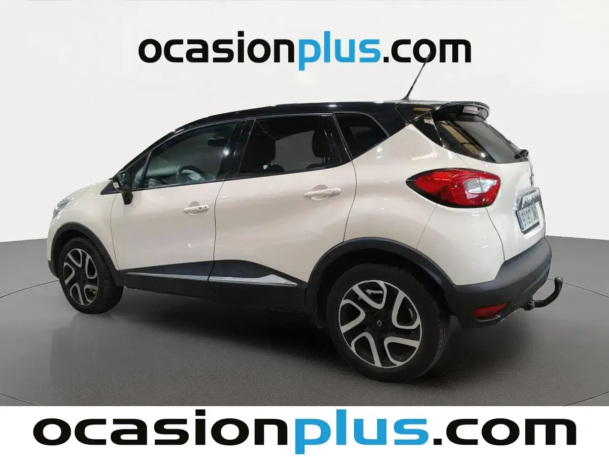 Usado Renault Captur Zen 90 CV (66 kW) 2016 Blanco SUV