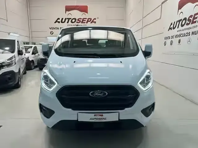 Usado Ford Transit Custom Trend 130 CV (95 kW) 2020 Blanco Familiar