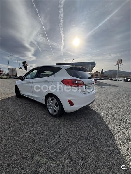 Usado Ford Fiesta Trend 85 CV (62 kW) 2020 Blanco Utilitario