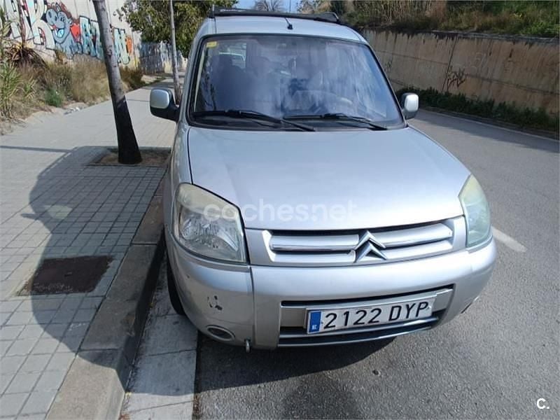 Usado Citroën Berlingo XTR 90 CV (66 kW) 2009 Gris / plata Monovolumen