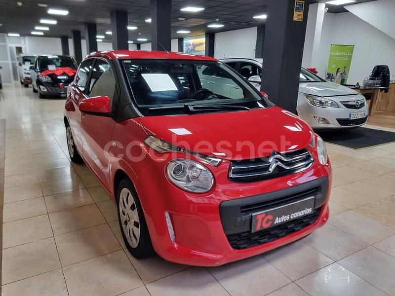 Usado Citroën C1 Feel 82 CV (60 kW) 2016 Rojo Utilitario