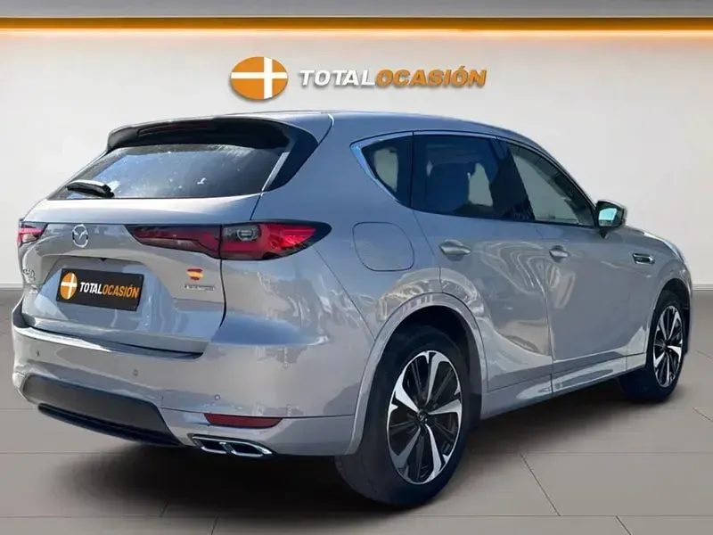 Usado Mazda CX-60 Takumi-Line 327 CV (240 kW) 2023 Gris / plata SUV