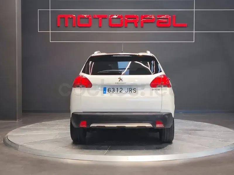 Usado Peugeot 2008 Style 100 CV (73 kW) 2016 Blanco SUV