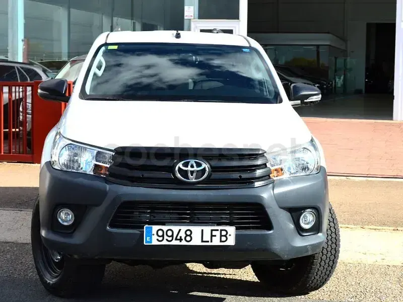 Usado Toyota HiLux 150 CV (110 kW) 2020 Blanco Pickup/Camioneta