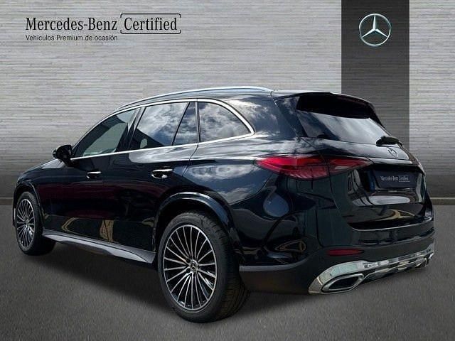Usado Mercedes GLC220 AMG line 197 CV (144 kW) 2023 Negro obsidiana SUV