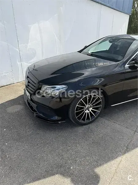 Usado Mercedes E220 194 CV (142 kW) 2016 Negro Berlina