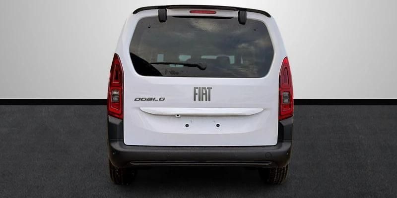 Nuevo Fiat Doblò 101 CV (74 kW) 2025 Blanco Monovolumen