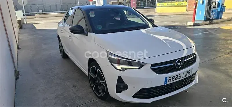 Usado Opel Corsa Ultimate 130 CV (95 kW) 2021 Blanco Utilitario