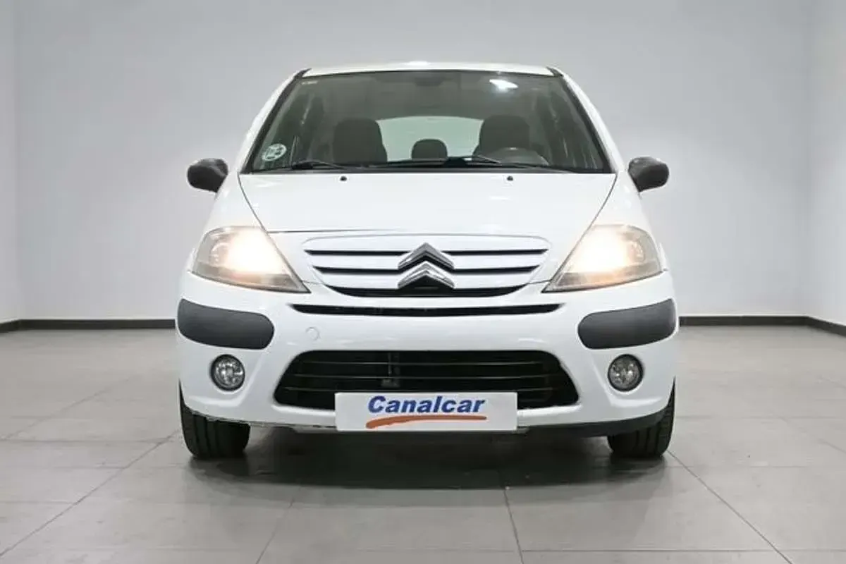 Usado Citroën C3 68 CV (50 kW) 2009 Blanco Berlina