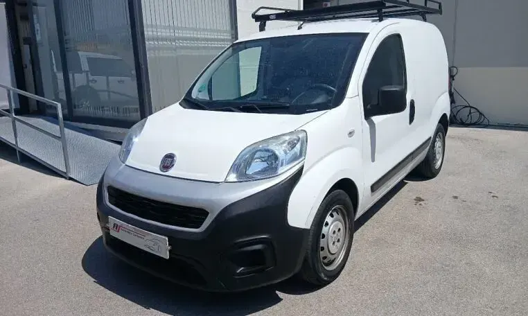 Usado Fiat Fiorino 2020 Blanco Monovolumen