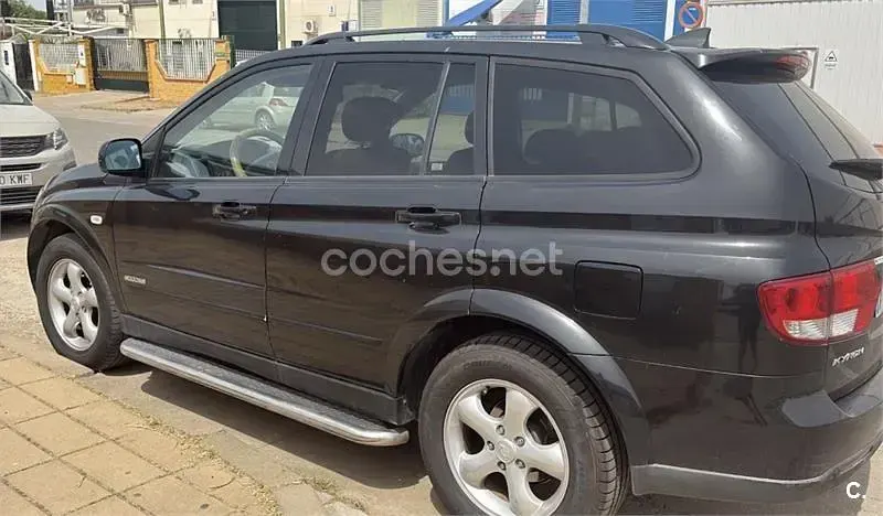 Usado SsangYong Kyron Limited 141 CV (103 kW) 2008 Negro SUV