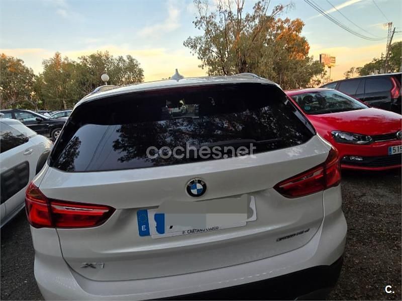 Usado BMW X1 150 CV (110 kW) 2018 Blanco SUV