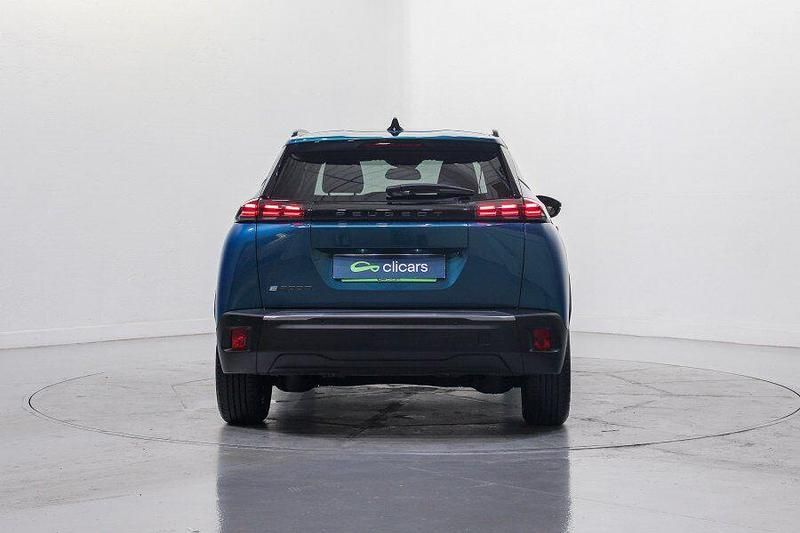 Usado Peugeot e-2008 Allure 114 kW (156 CV) 2025 Azul SUV