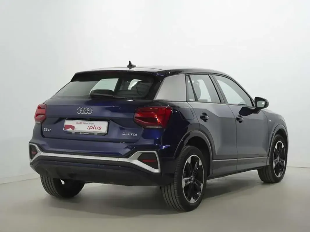 Usado Audi Q2 S-Line 116 CV (85 kW) 2023 Azul SUV