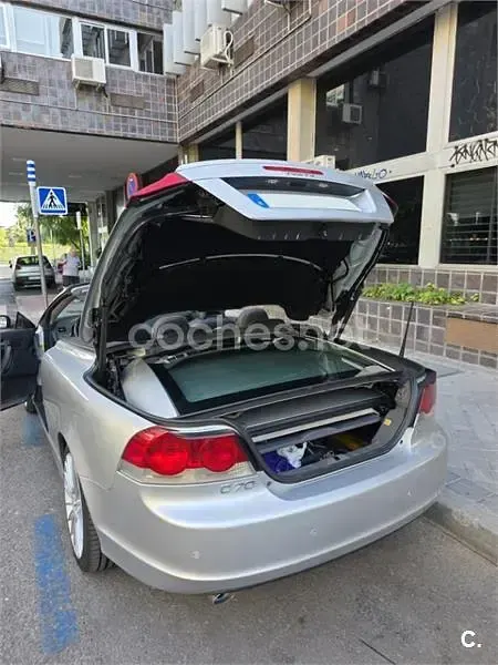 Usado Volvo C70 Summum 180 CV (132 kW) 2007 Gris / plata Descapotable