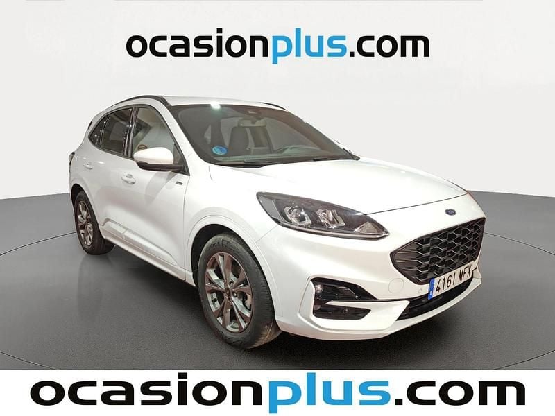 Usado Ford Kuga ST-Line 190 HP (139 kW) 2023 Branco SUV