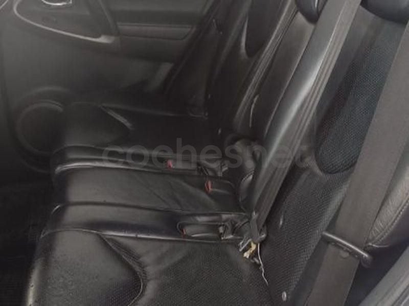 Usado Toyota RAV4 Premium 177 CV (130 kW) 2006 Gris / plata SUV