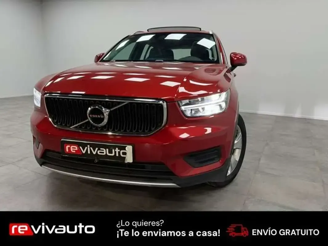 Usado Volvo XC40 Momentum 190 CV (139 kW) 2018 Rojo SUV