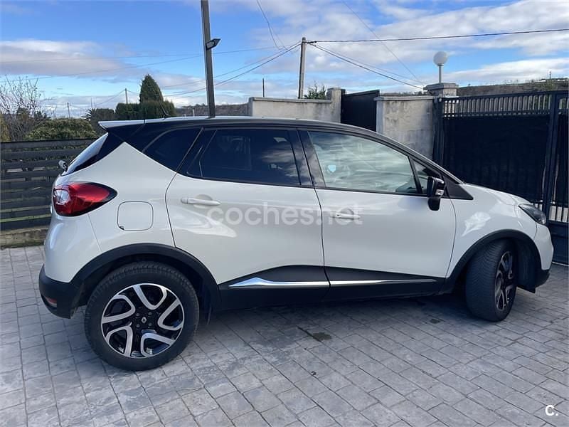 Blanco Usado 2014 Renault Captur Zen SUV | 11.000 € (Precio justo) - Imagen 1/4